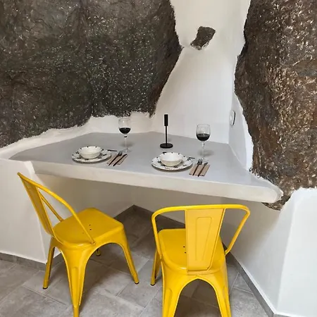 Casa Legko Holiday home Plaka (Milos)