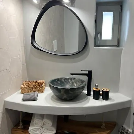 Casa Legko * Plaka (Milos)